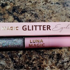New! Luna magic glitter eyeliner duo